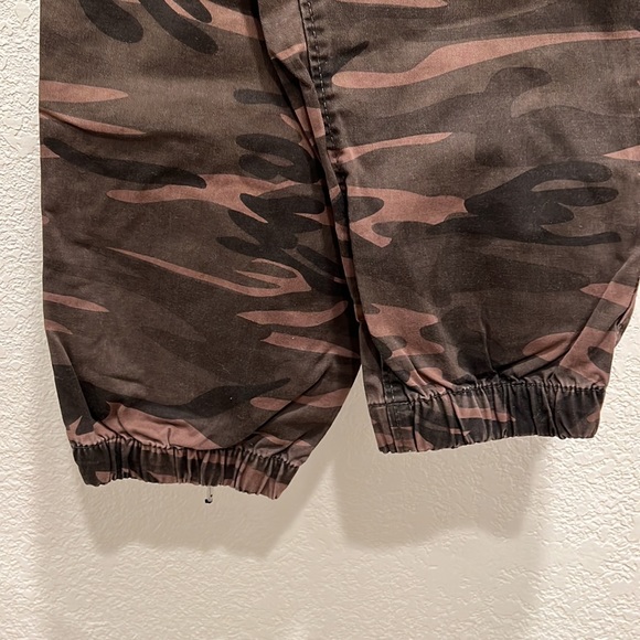 Cotton On - Camo Cuffed Chino Joggers - Slim Fit - Size 34 - Picture 6 of 7